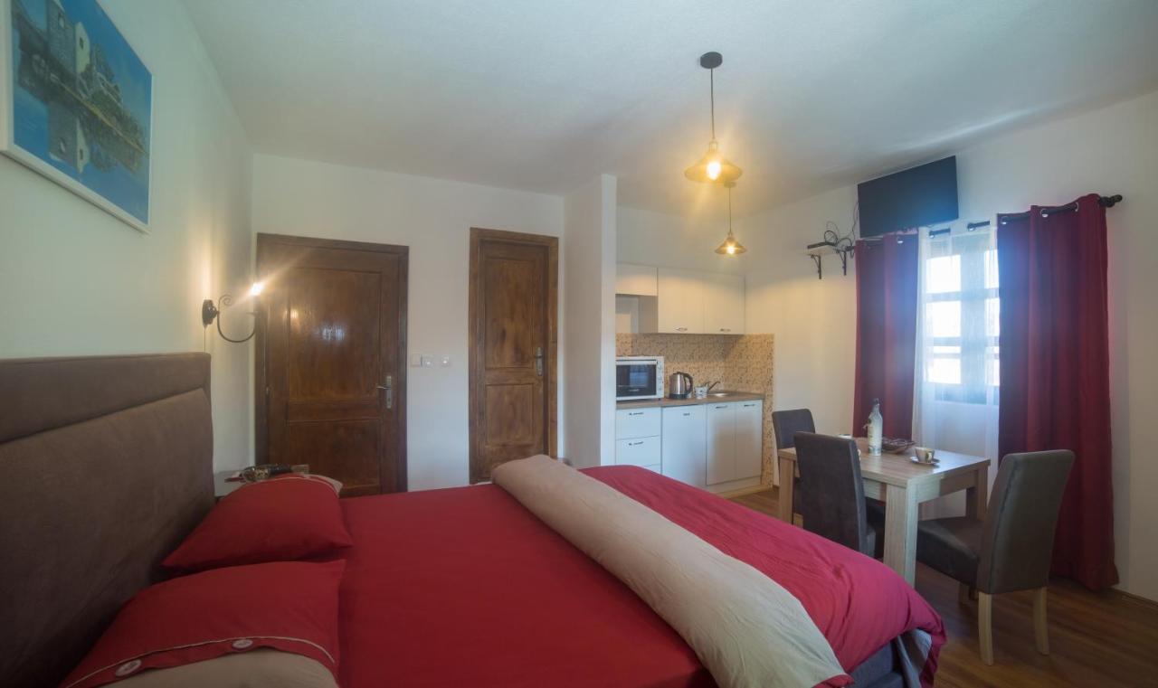 Apartments And Spa Miona Virpazar Extérieur photo